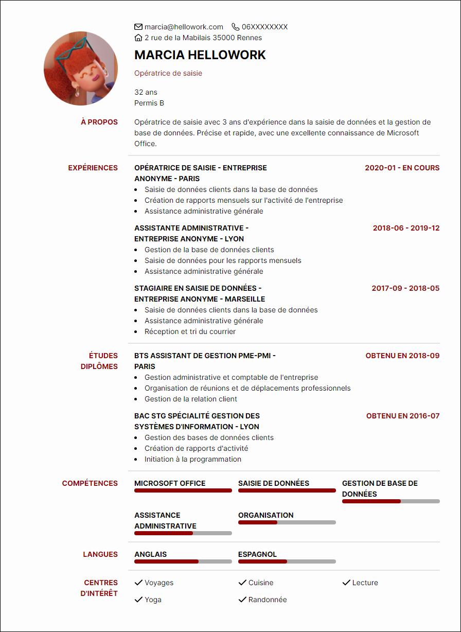 Une image dun CV en français pour Marcia Hellowork, opératrice de saisie de données avec 3 ans dexpérience.